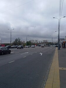 Вид на Новотушинский проезд в сторону Митинской улицы