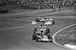 Ronnie Peterson tätt följd av Jackie Stewart, Carlos Pace och François Cevert.