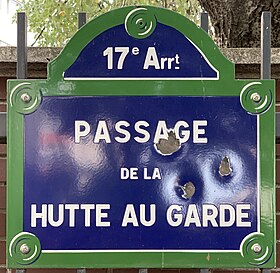 Voir la plaque.