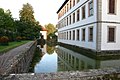 Schloss Kirchlauter, darum gemauerter Wassergraben