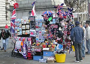 A "Souvenir" store in London, Englan...