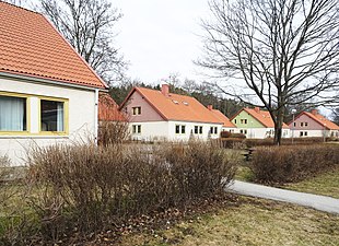 Bostäder för elever och personal vid Årsta särskola.