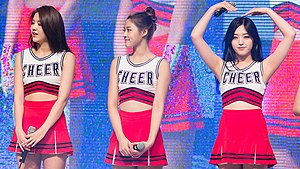 AOA in 2014. From left to right: Hyejeong, Seolhyun, Dohwa