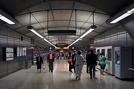 Interior de la estación de metro