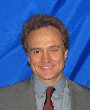 Photo of Bradley Whitford, cropped from an ima...