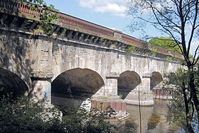 Image illustrative de l’article Pont-canal de Golbey