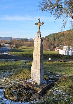 Budilov - křížek na rozcestí