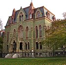 College Hall, University of Pennsylvaniahttps://zh.wikipedia.org/wiki/%E8%B2%BB%E5%9F%8E