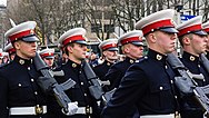 Defile Korps Mariniers op de Coolsingel te Rotterdam ter ere van het 350 jarig bestaan. (23351016699).jpg