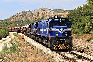 2063 003 und 2062 019 mit Güterzug (August 2021)