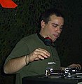 DJ Lenny Dee am 28.12.2002 in Augsburg