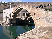 Malabadi Bridge (1147), near Silvan Mamaluk Malabadi Bridge- 1146 AD.jpg