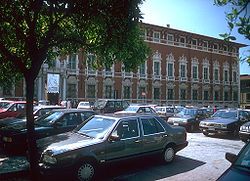 Massa'da "Palazzo Cybo-Malaspina", Massa ve Carrara ili Hükümet Sarayı
