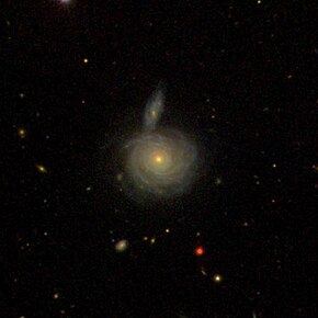 Поглед кон NGC 3517/2