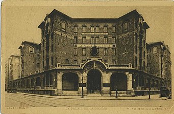 Le palais de la Femme, carte postale vers 1920.