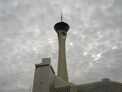 Stratosphere Las Vegas - Stratosphere Las Vegas - Wikipedia - Lo Stratosphere Las Vegas Ã¨ un hotel casinÃ² situato al 2000 Las Vegas Blvd.   South, sulla Las Vegas Strip, nella cittÃ  di Las Vegas, in Nevada. La struttura Ã¨Â ...