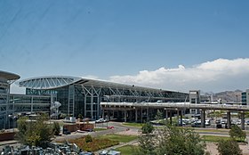 L'Aéroport International Arturo Merino Benítez.