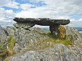 Table de schiste au sommet de la "Roche-du-Feu" (Karreg-an-Tan) [78].