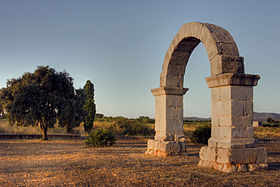 Image illustrative de l’article Arc romain de Cabanes