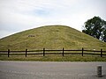 Tumulus près d'Uppsala, tombe supposée du roi Aun.