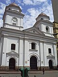 Miniatura para Basílica de Nuestra Señora de la Candelaria (Medellín)