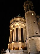 Frontseite der Basilika