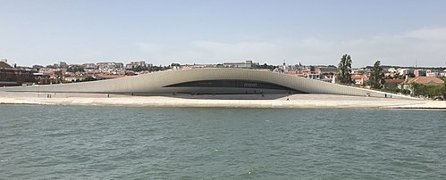 MAAT - Museu de Arte, Arquitetura e Tecnologia Blue Carpet