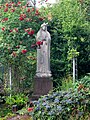 Marienstatue im Gaßeck in Balg