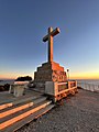 Das Gipfelkreuz auf dem Srđ im Abendlicht