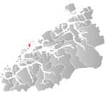 Mapa do condado de Møre og Romsdal com Sandøy em destaque.