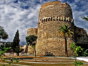 Южная башня замка