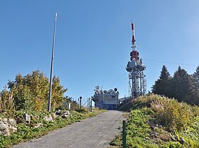 Relais de télévision et de météorologie du mont du Chat.