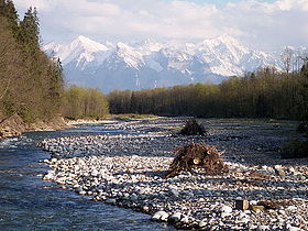Карпаты. Река Бялка. Фото 2005 года