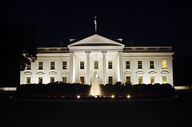 The White House at night, 2011.jpg