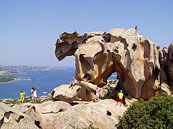 A Medve-szikla, Palau, Capo d’Orso