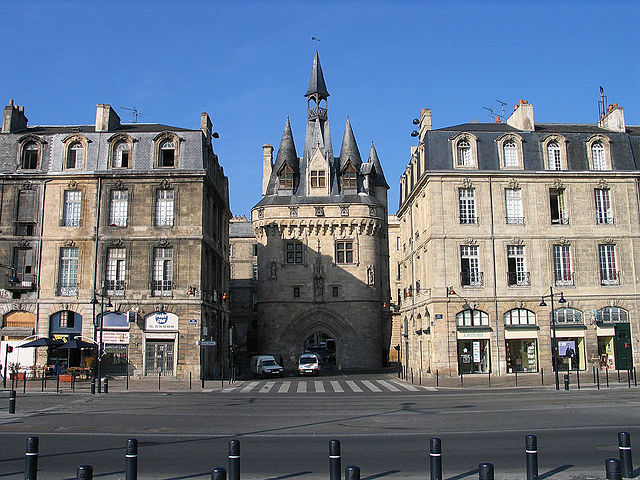 La Porte Cailhau à Bordeaux