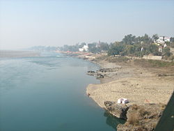 Река Ченаб в Ахануре, Индия.jpg