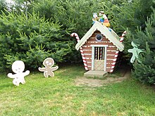 The Enchanted Forest gingerbread house at Clark's Elioak Farm GingerbreadHouse.jpg