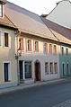 Wohnhaus in geschlossener Bebauung