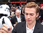 Hayden Christensen spelar Anakin Skywalker i Episod II, III.