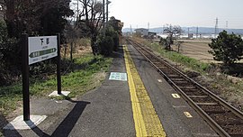 下郡駅ホーム