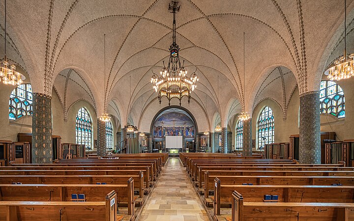 圖為瑞士琉森聖保祿教堂的內部景觀。