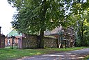 Gutsverwalterhaus mit Remise, Stallscheune und straßenseitiger Hofeinfriedung