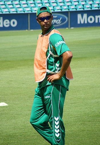 Robin Petersen - South Africa Cricket team tra...