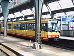 Stadtbahn im Karlsruher Hauptbahnhof