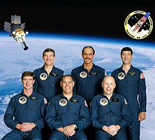 v.l.n.r. Terence Henricks, James Voss, Frederick Gregory, Thomas Hennen, Story Musgrave, Mario Runco