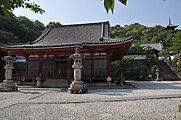 西國寺 : 天平年間（729年 - 749年）、行基が開山[16]。