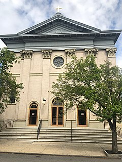 Церковь Св. Варнавы, Бронкс IMG 6741 HLG.jpg