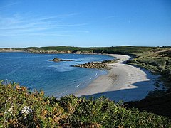 St Martin's bay from Scilly point - geograph.org.uk - 215314.jpg