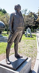 Статуя Джона Адамса в Куинси, Массачусетс.jpg